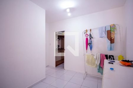Quarto 1 de casa de condomínio para alugar com 3 quartos, 80m² em Rocha, São Gonçalo