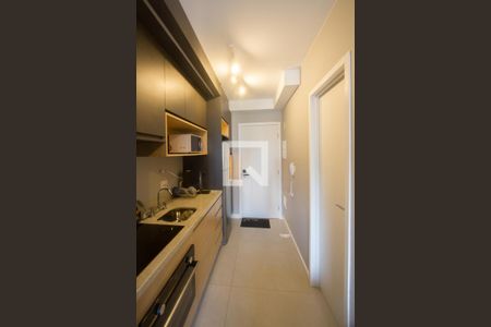 Cozinha de apartamento para alugar com 1 quarto, 26m² em Jardim das Acacias, São Paulo