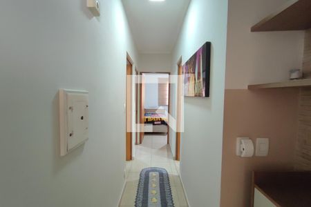 Casa à venda com 187m², 3 quartos e 4 vagasCorredor Quartos