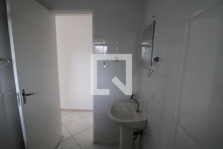 Banheiro de apartamento para alugar com 1 quarto, 50m² em Vila Maria, São Paulo