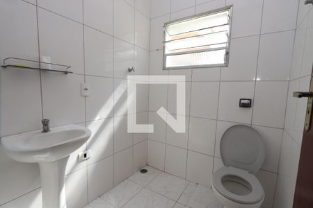 Casa para alugar com 62m², 2 quartos e sem vagaBanheiro