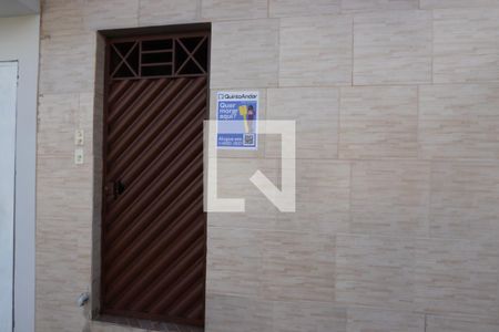 Casa para alugar com 62m², 2 quartos e sem vagaFachada