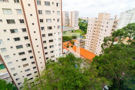 Vista do Quarto 1 de apartamento para alugar com 2 quartos, 38m² em Jardim Oriental, São Paulo