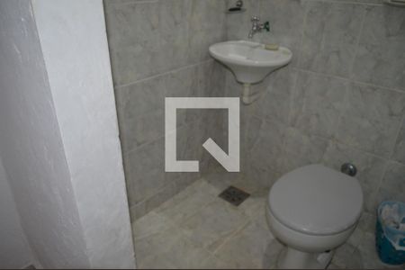 Banheiro da Suite de casa para alugar com 3 quartos, 60m² em Bernardo Monteiro, Contagem