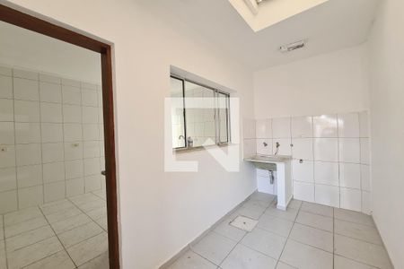 Casa para alugar com 35m², 1 quarto e sem vagaÁrea de Serviço