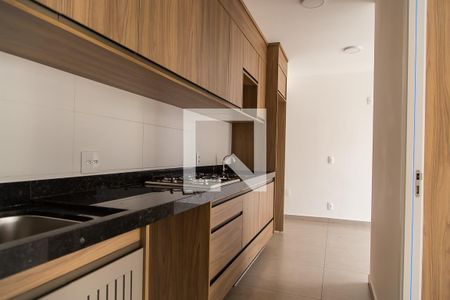 Apartamento para alugar com 38m², 2 quartos e sem vaga Apartamento para alugar com 38m², 2 quartos e sem vagaCozinha e Área de Serviço