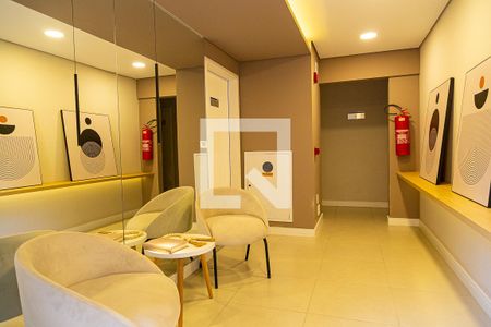 Apartamento para alugar com 38m², 2 quartos e sem vaga Apartamento para alugar com 38m², 2 quartos e sem vagaHall Social