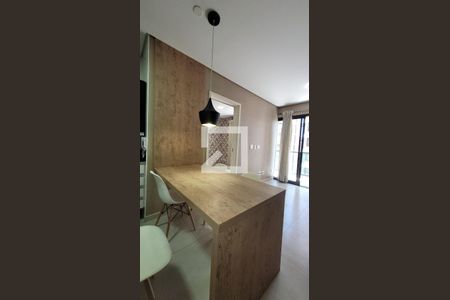 Sala de kitnet/studio para alugar com 1 quarto, 40m² em Cambuí, Campinas