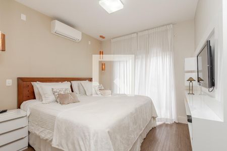 Casa de condomínio à venda com 267m², 4 quartos e 3 vagasSuíte 1