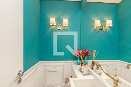 Casa de condomínio à venda com 267m², 4 quartos e 3 vagasLavabo