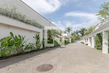 Casa de condomínio à venda com 267m², 4 quartos e 3 vagasÁrea comum