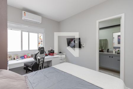 Casa de condomínio à venda com 267m², 4 quartos e 3 vagasSuíte 2