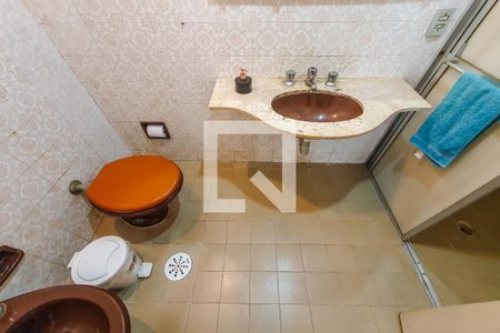 Apartamento à venda com 86m², 2 quartos e 1 vaga Apartamento à venda com 86m², 2 quartos e 1 vagaBanheiro