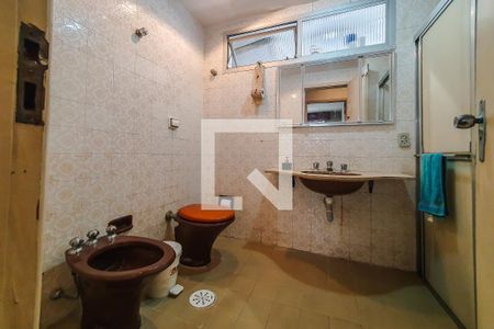 Apartamento à venda com 86m², 2 quartos e 1 vaga Apartamento à venda com 86m², 2 quartos e 1 vagaBanheiro