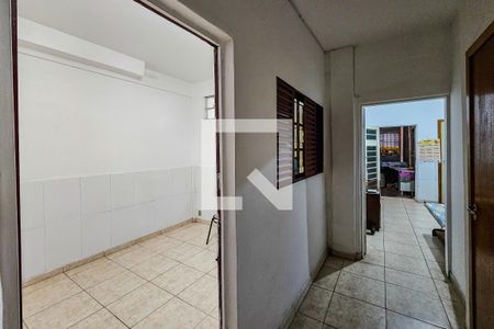 corredor de apartamento à venda com 4 quartos, 68m² em Liberdade, São Paulo