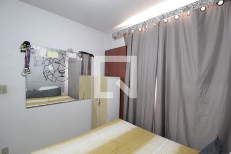Quarto 2 de apartamento para alugar com 2 quartos, 70m² em Centro, Uberlândia