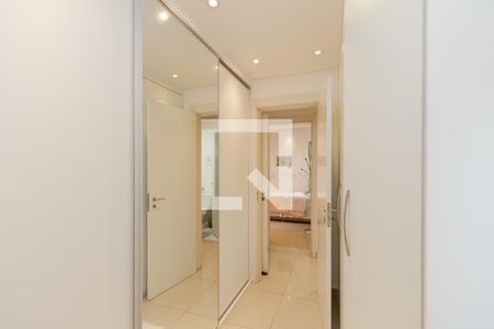 Apartamento à venda com 130m², 3 quartos e 2 vagasSuíte