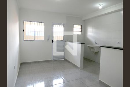 Casa de condomínio para alugar com 30m², 1 quarto e sem vagaSala e Cozinha