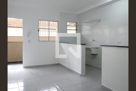 Sala e Cozinha de casa de condomínio para alugar com 1 quarto, 30m² em Chácara Inglesa, São Paulo