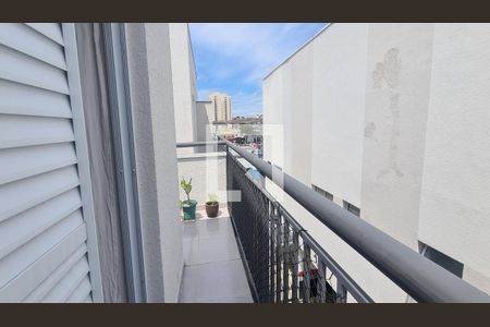 Casa à venda com 83m², 2 quartos e 2 vagasVaranda da Suite 1