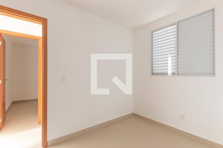 Quarto 1 de apartamento à venda com 2 quartos, 45m² em Estoril, Belo Horizonte