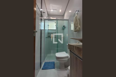 Apartamento à venda com 110m², 2 quartos e 2 vagasBanheiro da suíte