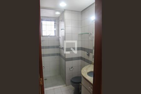 Banheiro de apartamento para alugar com 1 quarto, 44m² em Partenon, Porto Alegre