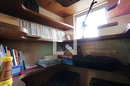 Apartamento à venda com 234m², 4 quartos e 1 vagaQuarto 2