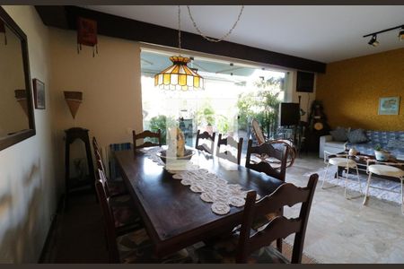 Sala de apartamento à venda com 4 quartos, 234m² em Jardim Guanabara, Rio de Janeiro