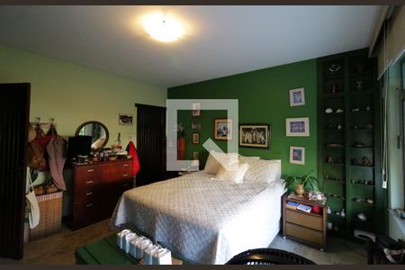 Apartamento à venda com 234m², 4 quartos e 1 vagaSuíte 