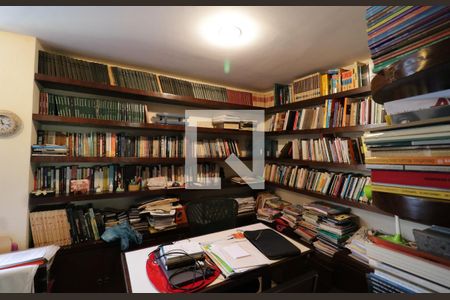 Apartamento à venda com 234m², 4 quartos e 1 vagaEscritório