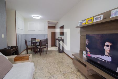 Apartamento à venda com 115m², 3 quartos e 2 vagas Apartamento à venda com 115m², 3 quartos e 2 vagasSala
