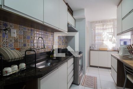 Apartamento à venda com 115m², 3 quartos e 2 vagas Apartamento à venda com 115m², 3 quartos e 2 vagasCozinha