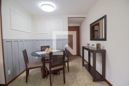 Apartamento à venda com 115m², 3 quartos e 2 vagas Apartamento à venda com 115m², 3 quartos e 2 vagasSala