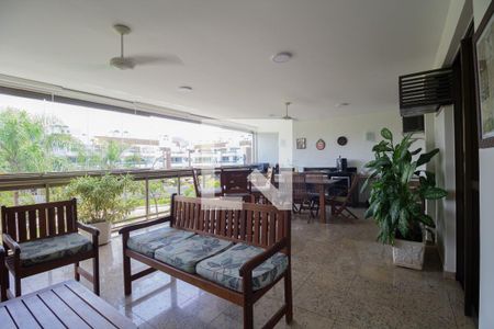 Apartamento à venda com 115m², 3 quartos e 2 vagas Apartamento à venda com 115m², 3 quartos e 2 vagasVaranda