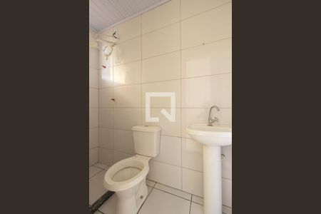 Banheiro de casa para alugar com 1 quarto, 30m² em Guaratiba, Rio de Janeiro