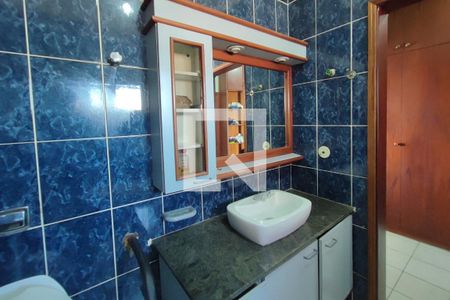 Casa à venda com 360m², 4 quartos e 6 vagasBanheiro Suíte