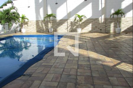 Apartamento para alugar com 56m², 3 quartos e 1 vagaPiscina