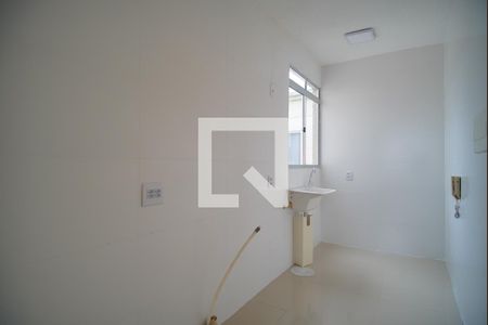 Cozinha e Área de Serviço de apartamento à venda com 2 quartos, 41m² em Santos Dumont, São Leopoldo
