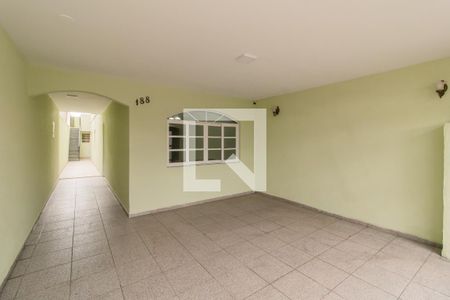 Casa para alugar com 250m², 4 quartos e 2 vagasGaragem