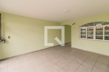 Casa para alugar com 250m², 4 quartos e 2 vagasGaragem