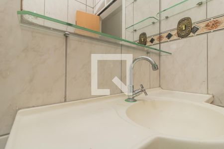 Casa para alugar com 250m², 4 quartos e 2 vagasBanheiro Social