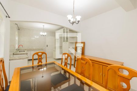 Casa para alugar com 250m², 4 quartos e 2 vagasSala de Jantar