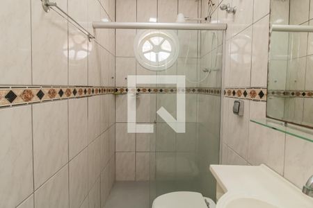 Casa para alugar com 250m², 4 quartos e 2 vagasBanheiro Social