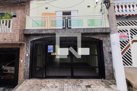 Casa para alugar com 250m², 4 quartos e 2 vagasFachada