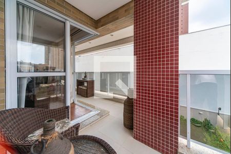 Apartamento à venda com 127m², 3 quartos e 3 vagas Apartamento à venda com 127m², 3 quartos e 3 vagasVaranda da Sala