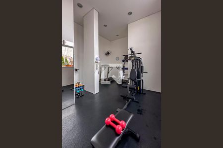 Apartamento à venda com 127m², 3 quartos e 3 vagas Apartamento à venda com 127m², 3 quartos e 3 vagasÁrea comum - Academia