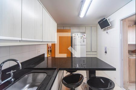 Apartamento à venda com 127m², 3 quartos e 3 vagas Apartamento à venda com 127m², 3 quartos e 3 vagasCozinha