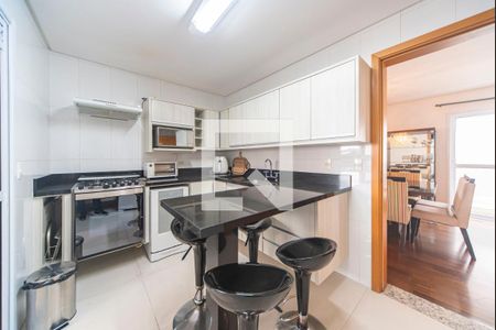 Apartamento à venda com 127m², 3 quartos e 3 vagas Apartamento à venda com 127m², 3 quartos e 3 vagasCozinha