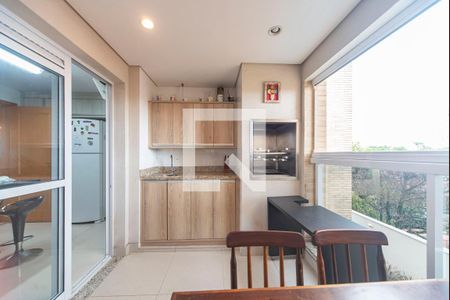 Apartamento à venda com 127m², 3 quartos e 3 vagas Apartamento à venda com 127m², 3 quartos e 3 vagasVaranda Gourmet